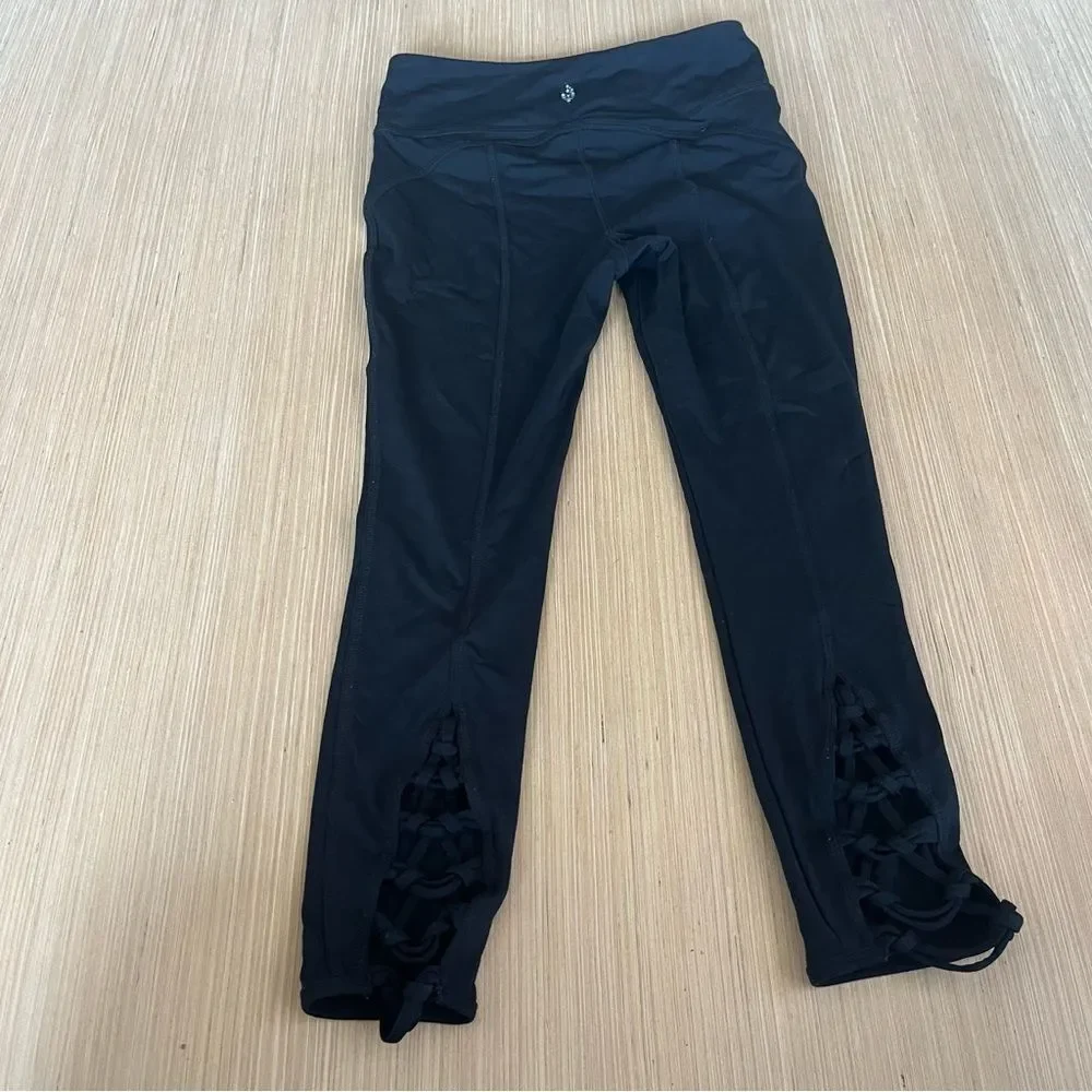 Free People Movement Black Cropped Leggings